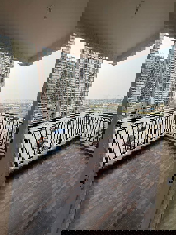 2 BHK 649 Sq.Ft. Apartment in Kolte Patil Life Republic Arezo