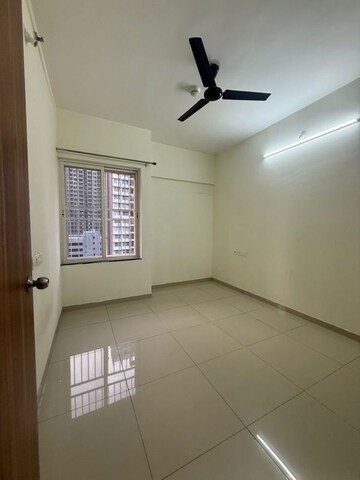 Room in 2 BHK Apartment at Kolte Patil Life Republic Arezo, Hinjewadi – for Rent