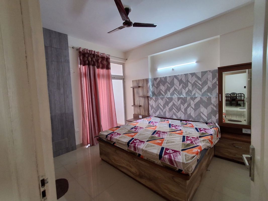 3 BHK + Pooja Room,Study Room Apartment For Rent in Ansal Sushant Jeevan Enclave