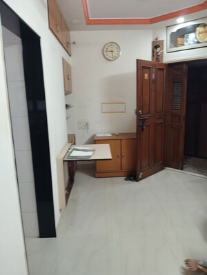 Bathroom in 1 BHK Apartment at Santoor CHS, Goregaon East – for Rent