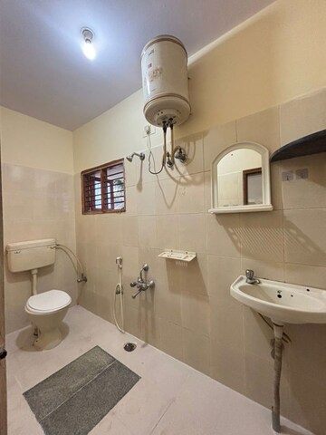 Team Area in 1 BHK Builder Floor at Gm Palya – for Rent