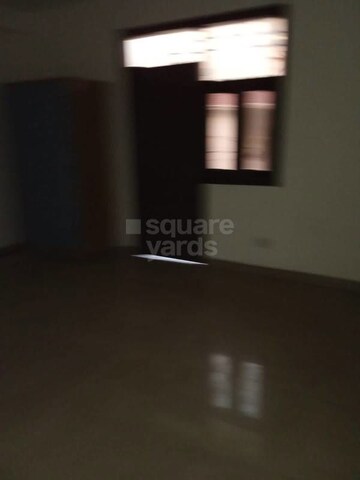 Room in 2 BHK Apartment at Shyam Bankey Bihari Sharnam, Raj Nagar Extension – for Rent