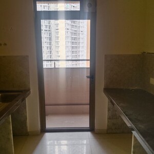 Room in 3 BHK Apartment at Prestige Siesta, Mulund West – for Sale