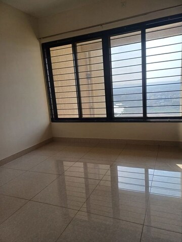 Room in 2 BHK Apartment at Magarpatta Nanded City Sargam, Sinhagad – for Rent
