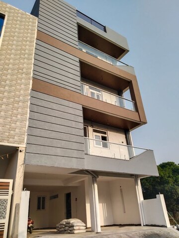 3 BHK Builder Floor – Exterior View View at Aamwala - for Sale