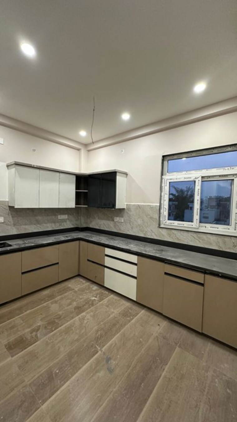 Kitchen, aamwala 3 Bedroom 1460 Sq.Ft. Builder Floor In Aamwala Dehradun 9930834