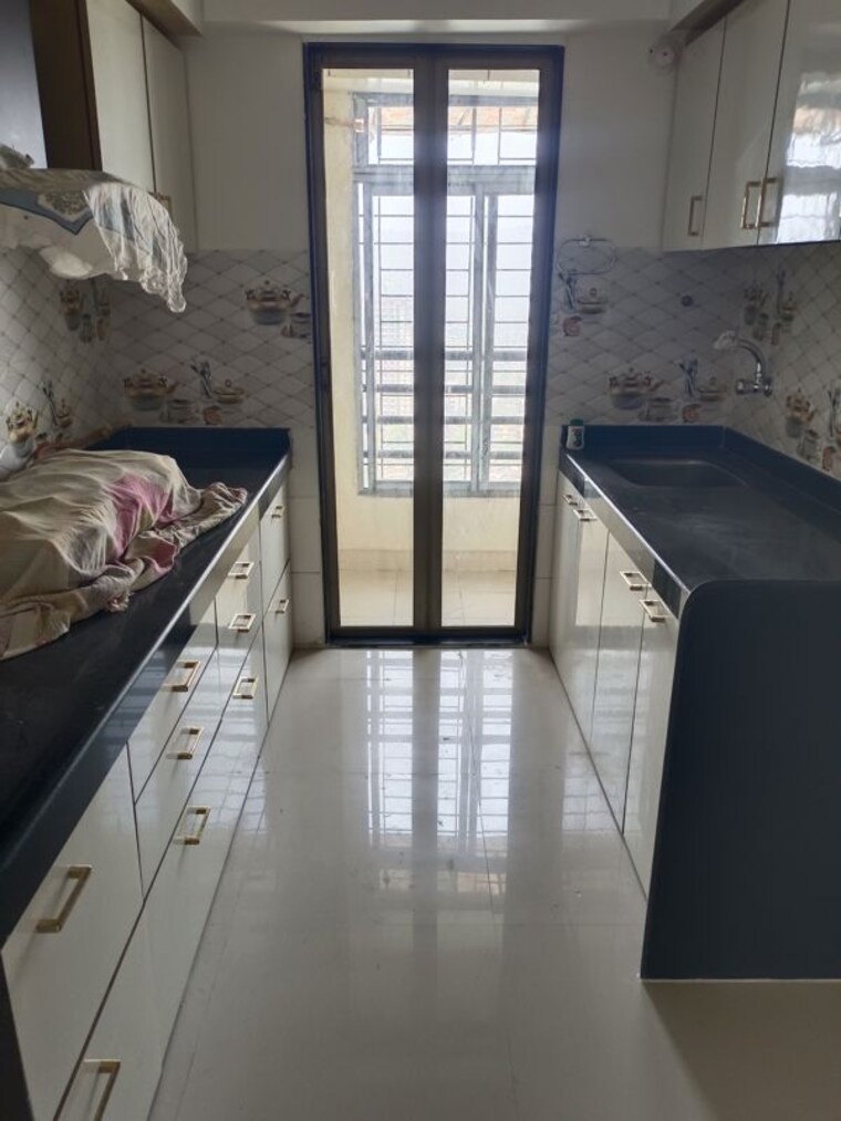 Kitchen, hubtown-greenwoods 1.5 Bedroom 470 Sq.Ft. Apartment In Vartak Nagar Thane 9893759