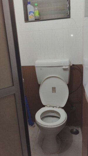 Bathroom in 1 BHK Apartment at Kopar Khairane – for Rent