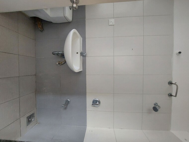 Bathroom, nanded-asawari 3 Bedroom 1358 Sq.Ft. Apartment In Nanded Pune 9930879