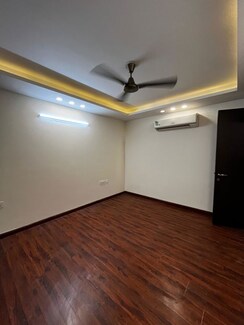 4 BHK + Study Room Builder Floor For Sale in Central Park Flower Valley