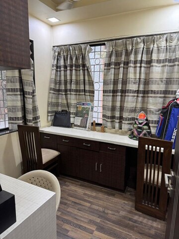 Study Room in 3.5 BHK Independent House at Kharadi – for Rent