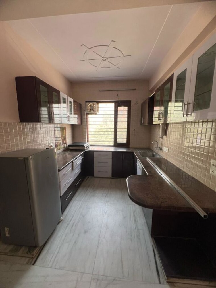 undefined, sector 40 2 Bedroom 1435 Sq.Ft. Builder Floor In Sector 40 Gurgaon 9930901