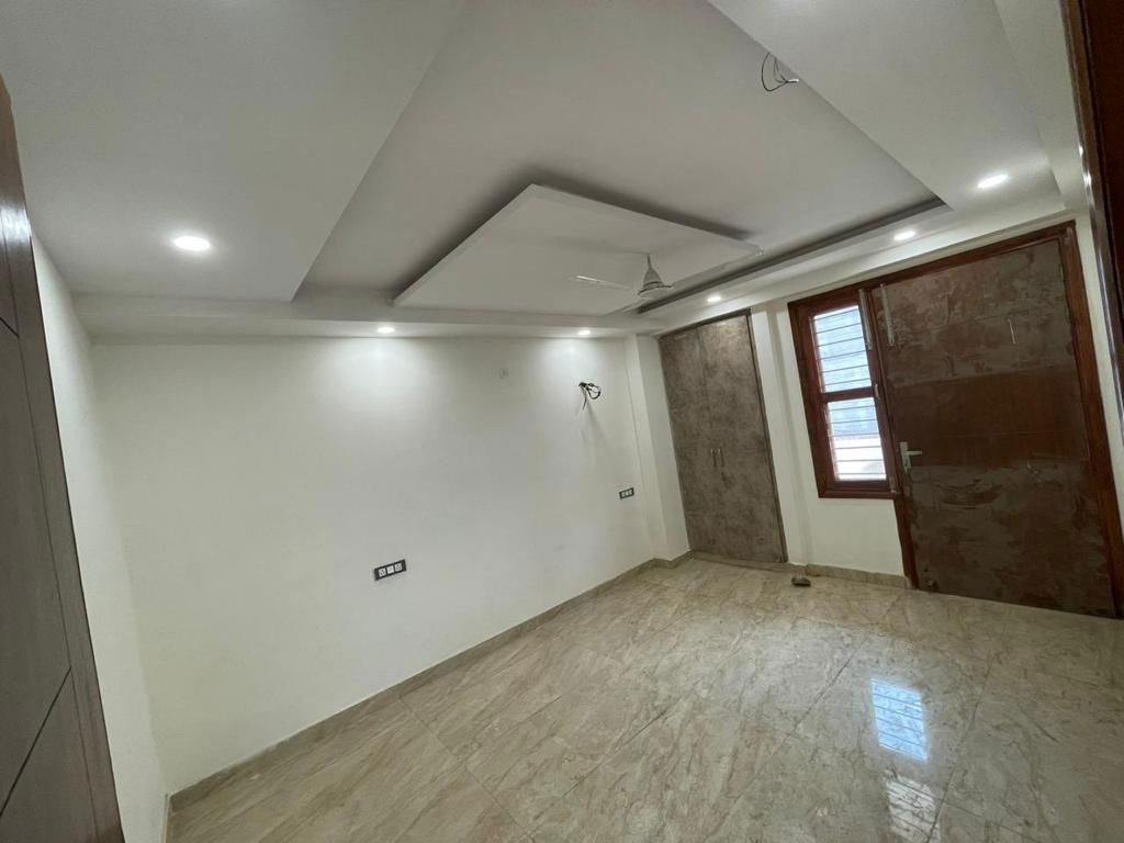 3 BHK + Study Room 1797 Sq.Ft. Builder Floor in Puri Kohinoor