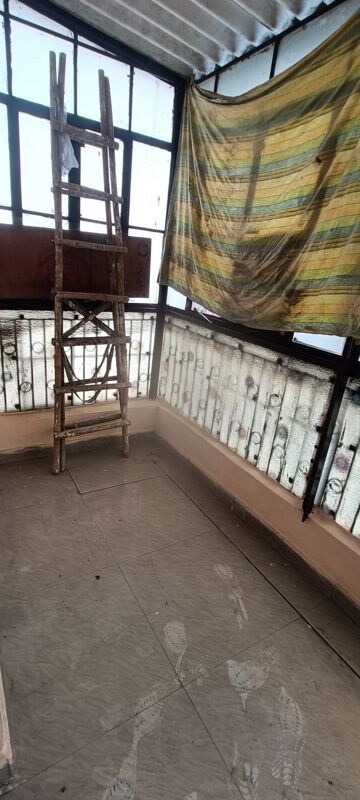 Balcony in 2.5 BHK Builder Floor at Rohini Sector 8 – for Rent