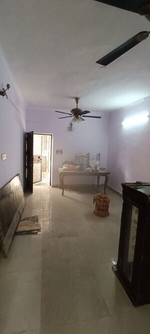 Living Room in 2.5 BHK Builder Floor at Rohini Sector 8 – for Rent