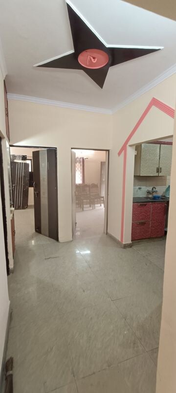 Room in 2.5 BHK Builder Floor at Rohini Sector 8 – for Rent