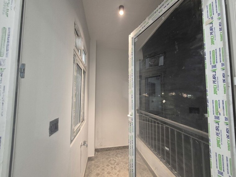 Other, chattarpur 1 Bedroom 550 Sq.Ft. Apartment In Chattarpur Delhi 9931005