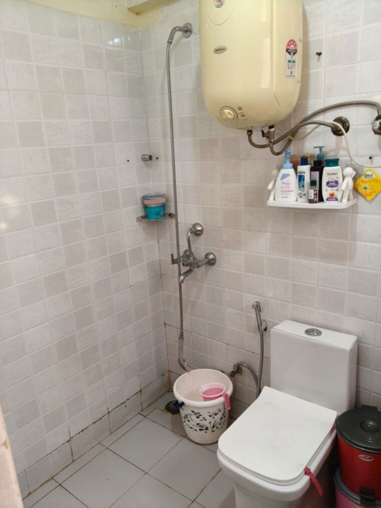 Bathroom, tulip-orange 3 Bedroom 1137 Sq.Ft. Apartment In Sector 70 Gurgaon 9931007