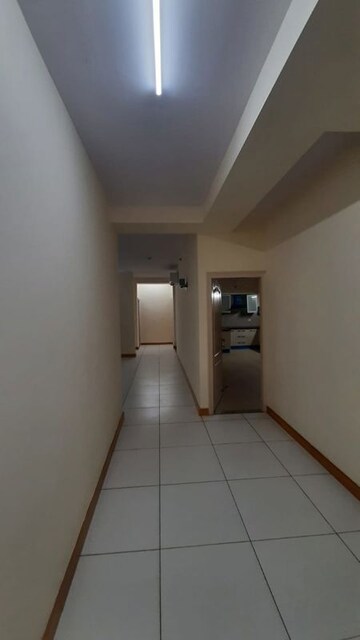 Building Lobby in 3 BHK Apartment at Jaypee Moon Court, Jaypee Greens – for Sale