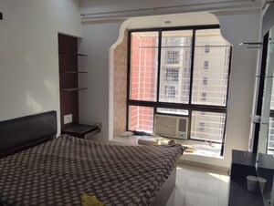 Bedroom in 2 BHK Apartment at Mulund West – for Rent