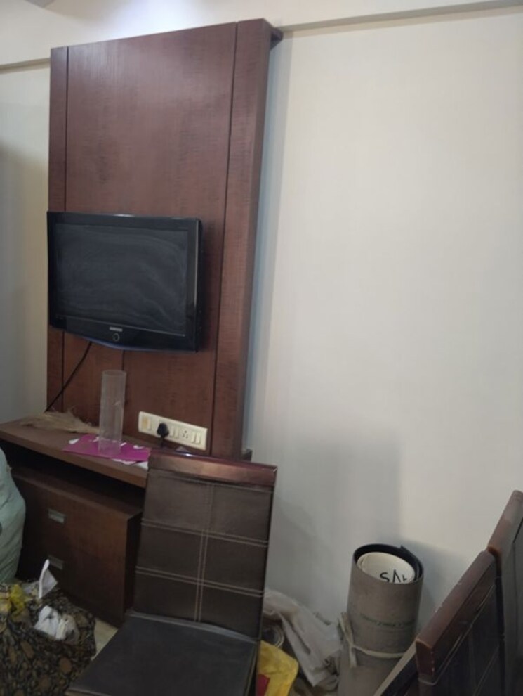 undefined, mulund west 2 Bedroom 650 Sq.Ft. Apartment In Mulund West Mumbai 9931020