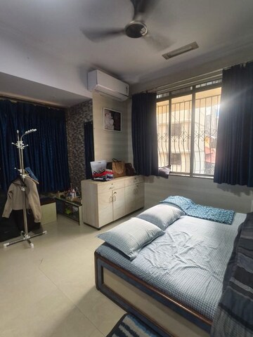 Bedroom in 2 BHK Apartment at Bandra West – for Rent