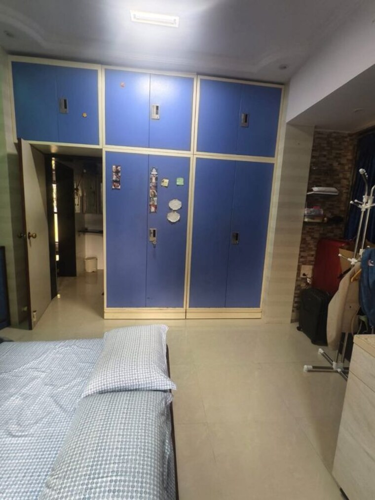 Bedroom, bandra west 2 Bedroom 700 Sq.Ft. Apartment In Bandra West Mumbai 9931014
