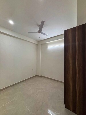 Room in 2 BHK Builder Floor at Chattarpur – for Rent