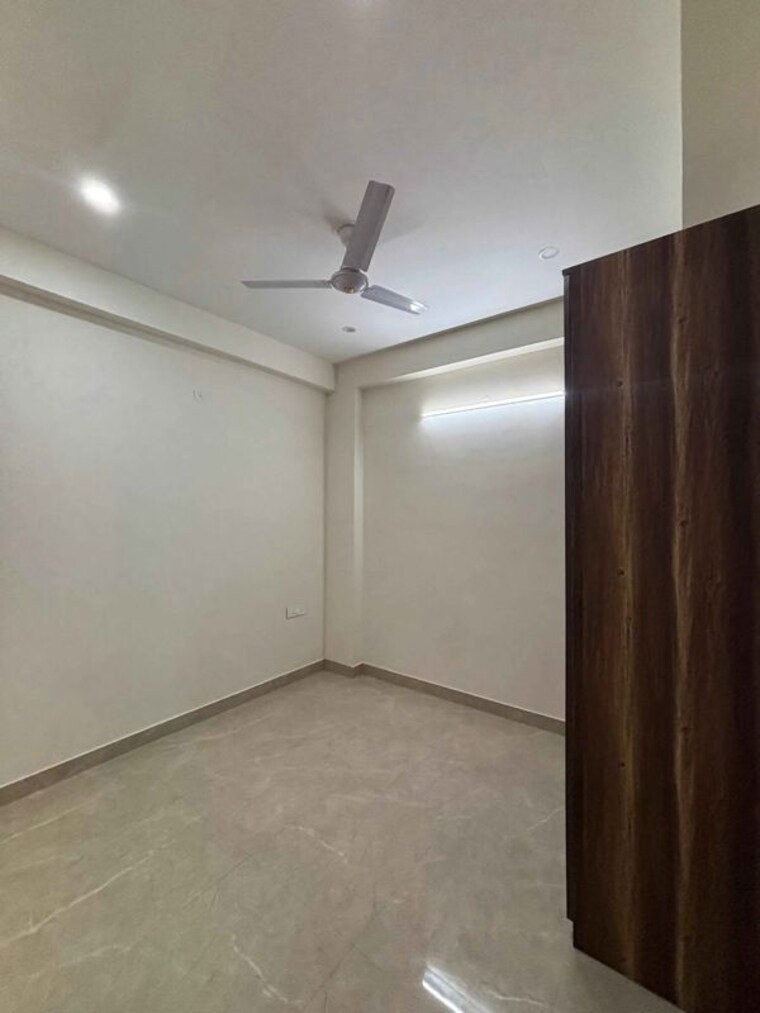 Room, chattarpur 2 Bedroom 900 Sq.Ft. Builder Floor In Chattarpur Delhi 9931022