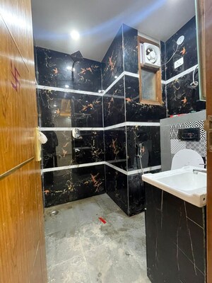 Attached Bathroom in 2 BHK Builder Floor at Chattarpur – for Rent