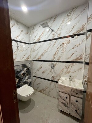 Attached Bathroom in 2 BHK Builder Floor at Chattarpur – for Rent