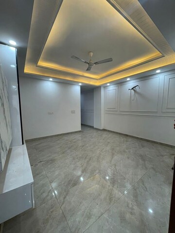 Room in 2 BHK Builder Floor at Chattarpur – for Rent