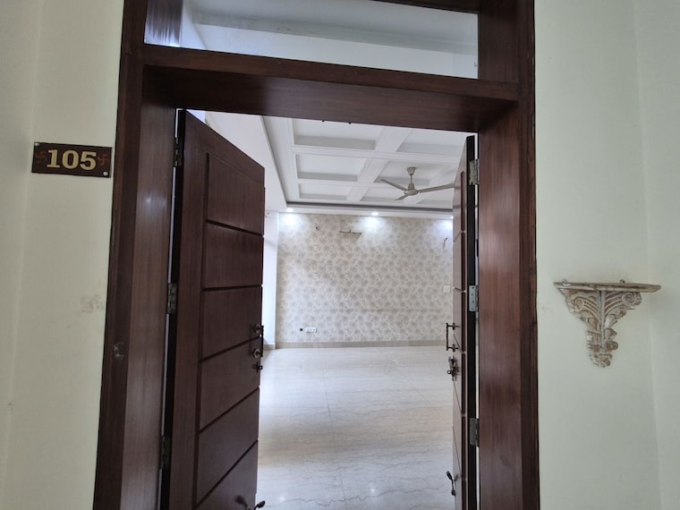 Room, chattarpur 3 Bedroom 1450 Sq.Ft. Apartment In Chattarpur Delhi 9931035