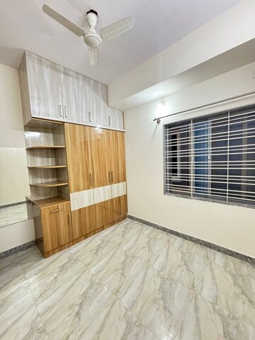 Room in 3 BHK Apartment at Vignana Nagar – for Rent