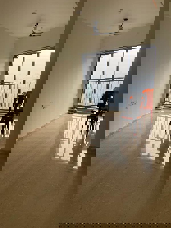 3 BHK Apartment For Sale in Kalpataru Elitus