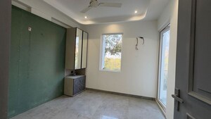 Room in 2 BHK Builder Floor at Chattarpur – for Rent