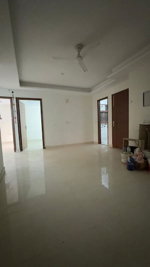 Room in 2 BHK Builder Floor at Chattarpur – for Rent