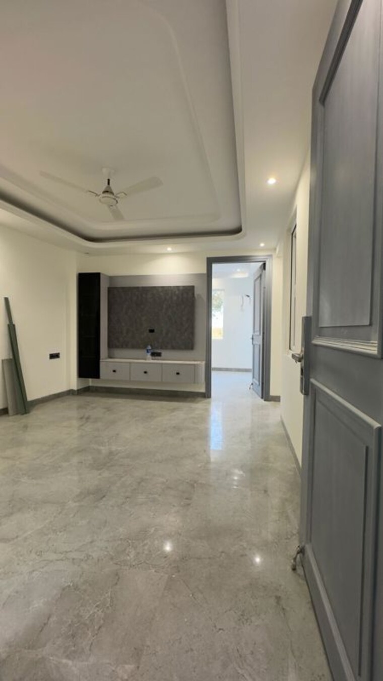 Room, chattarpur 2 Bedroom 900 Sq.Ft. Builder Floor In Chattarpur Delhi 9931042