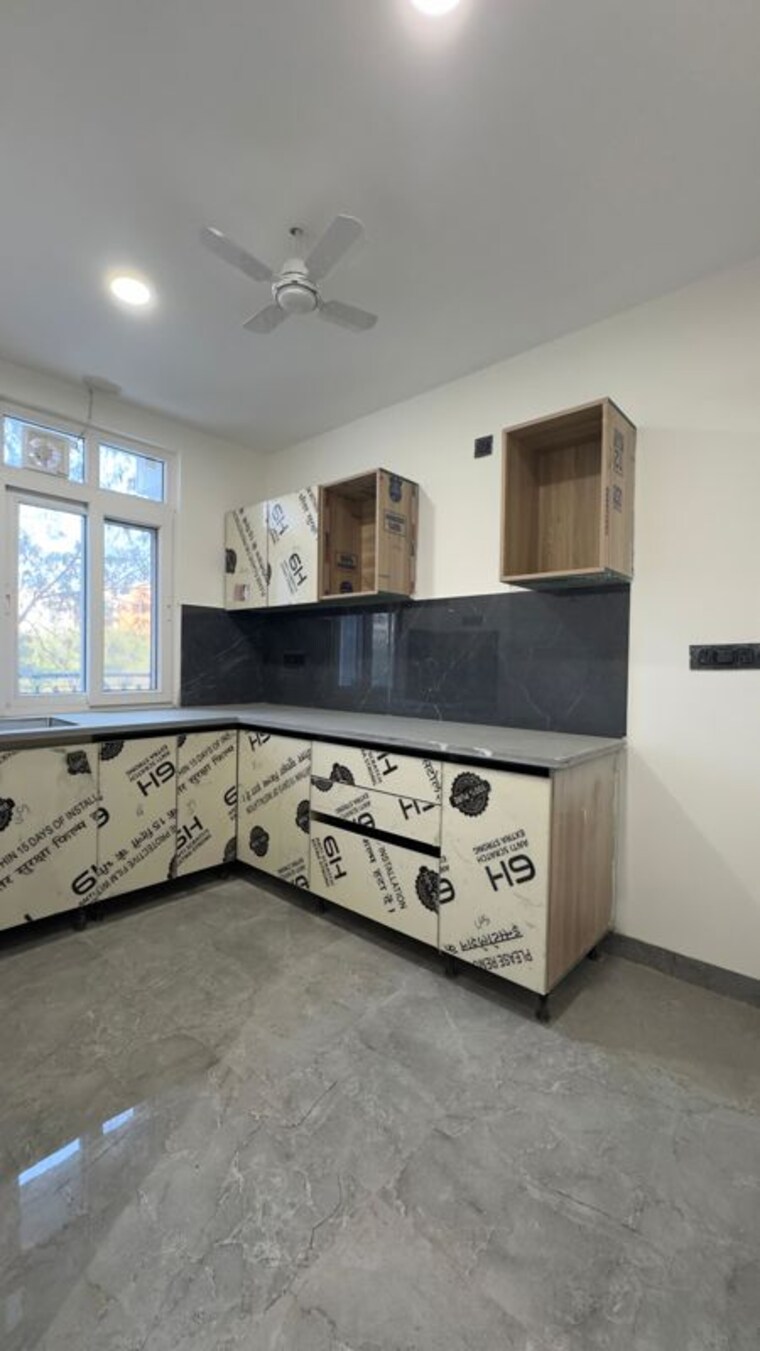 Kitchen, chattarpur 2 Bedroom 900 Sq.Ft. Builder Floor In Chattarpur Delhi 9931042