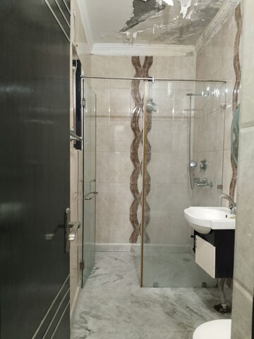Bathroom in 3 BHK Builder Floor at Sector 37 – for Rent