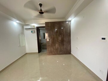 Master Bedroom in 3 BHK Builder Floor at Chattarpur – for Rent