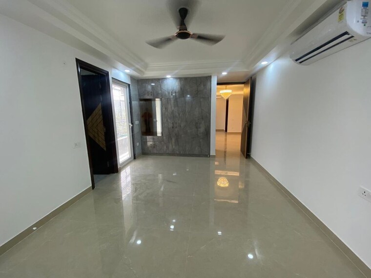 Master Bedroom, chattarpur 3 Bedroom 155 Sq.Yd. Builder Floor In Chattarpur Delhi 9931049