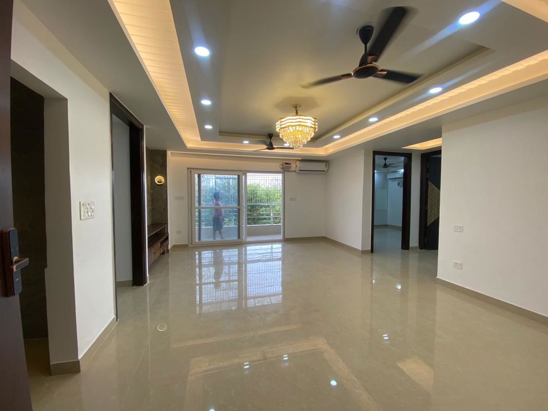3 BHK + Servant Room Builder Floor For Rent in Chattarpur