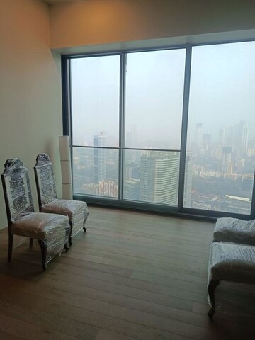 Room in 4 BHK Apartment at Rustomjee Crown, Prabhadevi – for Sale