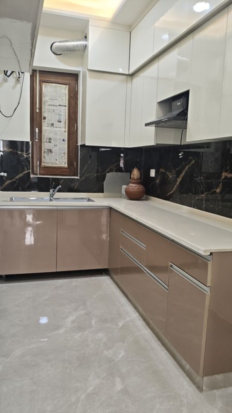 Kitchen, rps-palm-drive 3 Bedroom 125 Sq.Yd. Builder Floor In Sector 88 Faridabad 9931059