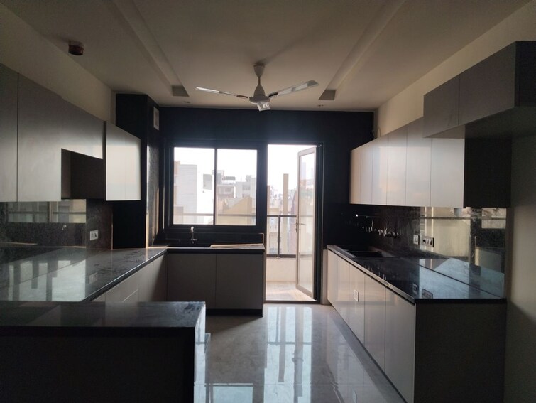 Kitchen, sector 37 3 Bedroom 2700 Sq.Ft. Builder Floor In Sector 37 Faridabad 9931061