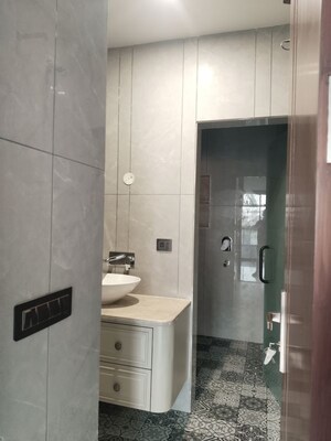 Bathroom in 3 BHK Builder Floor at Sector 37 – for Rent