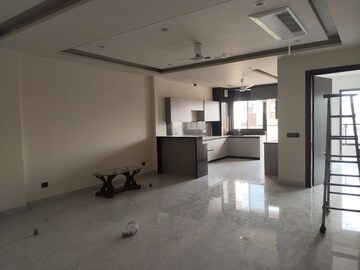 3 BHK Builder Floor For Rent in Sector 37