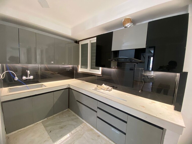 Kitchen, chattarpur 3 Bedroom 1300 Sq.Ft. Builder Floor In Chattarpur Delhi 9931064