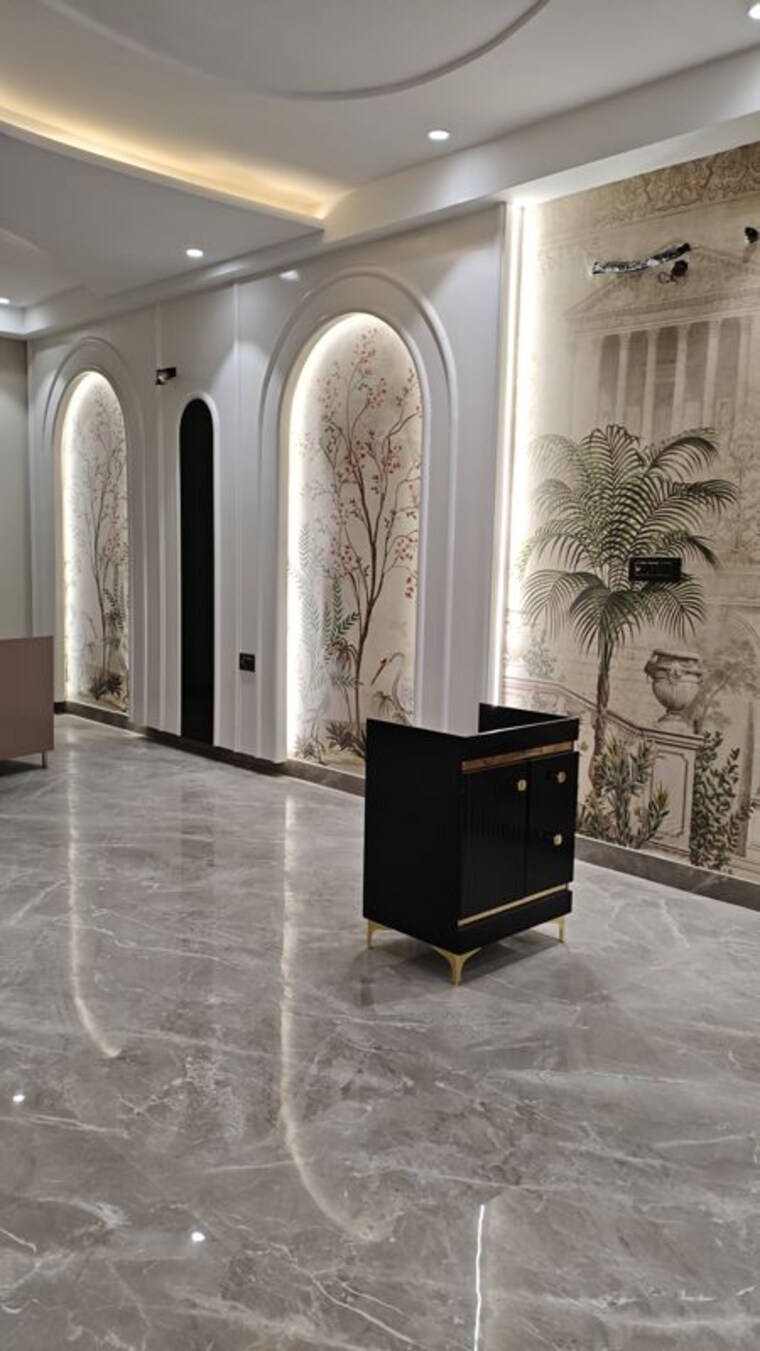 Living Room, parklands 4 Bedroom 250 Sq.Yd. Builder Floor In Sector 85 Faridabad 9931065